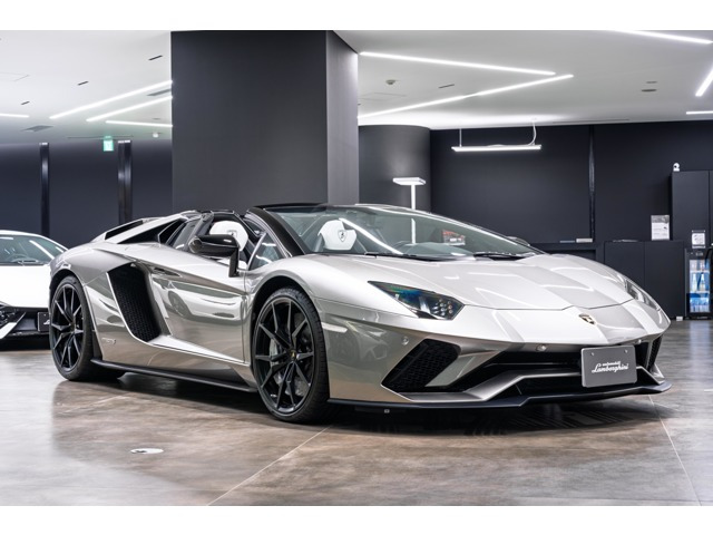 アヴェンタドールロードスター S 4WD 