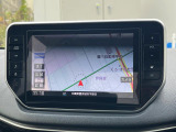 【純正ナビ】人気の純正ナビを装備しております。ナビの使いやすさはもちろん、オーディオ機能も充実!キャンプや旅行はもちろん、通勤や買い物など普段のドライブも楽しくなるはず♪