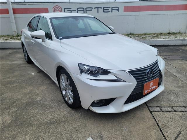 IS 300h バージョンL 禁煙車 ワンオーナー 純正ナビ