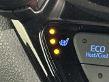 【シートヒーター】運転席と助手席をそれぞれ独立して操作でき、温度調節も可能なため、座る人と室内温度にあわせて快適に過ごせます。