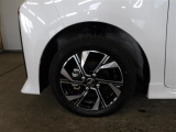 純正アルミホイール装備です♪