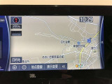 【純正ナビ】人気の純正ナビを装備しております。ナビの使いやすさはもちろん、オーディオ機能も充実!キャンプや旅行はもちろん、通勤や買い物など普段のドライブも楽しくなるはず♪