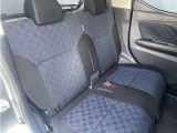 後部座席のシートもクッション性がしっかりしており快適です★