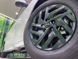 【純正16インチアルミホイール】外観にマッチした純正アルミホイールを装着しております。各種社外アルミホイールや、スタッドレスタイヤも取扱いしております。是非ご相談ください♪