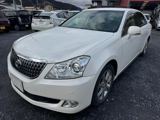 クラウンマジェスタ 4.3 i-Four 4WD 