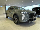 フランスの豪華絢爛な華やかさを体現したかのようなラグジュアリー装備の充実した車両です。