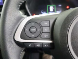 オーディオの操作はステアリングスイッチでらくらくです