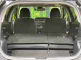 普段のお買い物や通勤、送迎等に十分な荷室スペースを確保しております。セカンドシートを倒すと、大きな荷物の積載も可能です♪