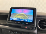 【リアカメラ】運転が苦手な方も車庫入れラクラクです!ギアをリバースに入れれば自動的にモニターが切り換わりますので、面倒な操作は不要です♪狭い駐車場もお車を傷つけず安心です
