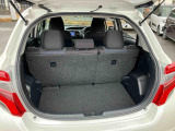 自動車保険も取り扱っておりますの無料で見積りをいたします♪ お客様のお話を伺い、お客様に合った的確なプランをご提案させて頂きます。