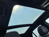 ◆LIBERALAは、輸入車選びの新たなスタイルを提案するインポート・セレクト・ブランドです。オーナー様となる方がクルマから直接感じる感性を第一にした、最良の一台との出会いをコーディネートいたします。