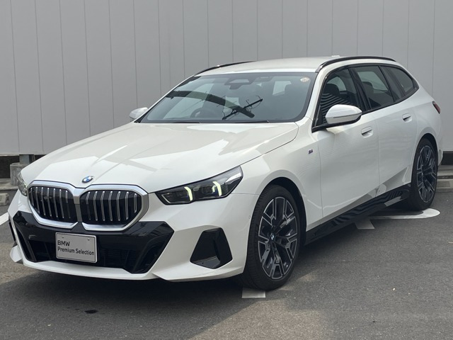 5シリーズツーリング 523d xドライブ Mスポーツ 4WD