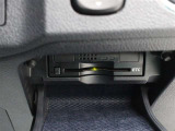 ETC車載器は、ビルトインタイプですっきり収納され、見た目も使い勝手も満足のアイテムです。