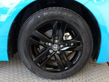 純正16インチアルミ!タイヤサイズは205/55R16です