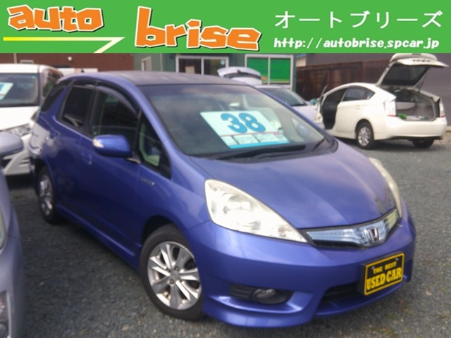 フィットシャトルハイブリッド 1.3 スマートセレクション 