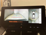 『バックモニター』を装備!駐車の際の、サポートツールとしてとっても便利!駐車が苦手な人、バックに自信がない人、だけでなく、皆さんに便利!でも、それだけに頼るのは危ないですね。