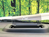 【ヘッドアップディスプレイ】現在の速度や走行情報をデジタル表示で運転席前方のガラスに投影!運転中、目線をずらさず必要な情報を確認できるのでとっても便利で安心!