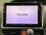【9インチナビ】人気の大型9インチナビを装備。存在感のある大画面はインパクト大!ナビ利用時のマップ表示は見やすく、テレビやDVDは臨場感がアップ!いつものドライブがグッと楽しくなります♪
