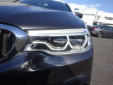 弊社はBMW正規販売店として歴史がございますので、BMW旧モデルから新型車まで商品知識と整備知識を備えております。ご納車後のご不明な点等も、お気軽に弊社担当者まで直接お問い合わせ下さい。