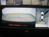 バックモニター付き。 車両後方の映像が表示されるので、車庫入れが苦手な人も安心です。 ただし、目視確認もお忘れなくお願いいたします。