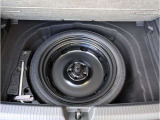 スペアタイヤが車載されております。