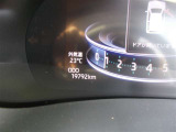 明るく見やすいスピードメーターです。