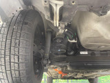 お車を安心してお乗りいただく為には、足回りの定期点検が欠かせません。サービスサポート(有償保証)では無料点検もご提供しており、安心のカーライフをお過ごしいただけるサポート体制が整っています。
