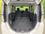 普段のお買い物や通勤、送迎等に十分な荷室スペースを確保しております。セカンドシートを倒すと、大きな荷物の積載も可能です♪
