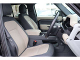 ディフェンダー  110 Xダイナミック SE 3.0L D300 ディーゼルターボ 4WD