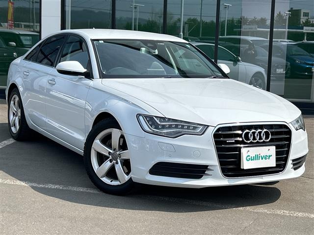 A62.8 FSI クワトロ 4WD4WD 本革シート