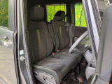 運転席シート廻りは使用感も少なく、良好な状態となっています。丁寧に使われていたことがよくわかりますね。