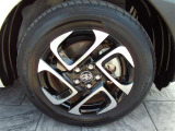 185/65-15トヨタ純正アルミホイール付き。