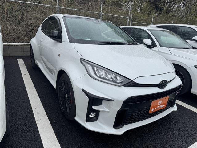 GRヤリス 1.6 RZ ハイ パフォーマンス 4WD 禁煙車 純正8インチナビ 6MT