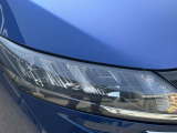 夜間走行の様々な局面に向けて、LEDヘッドランプで視認性をしっかり確保☆ハロゲンヘッドランプのおおよそ2倍の光量で、広範囲に明るくドライバーをサポートしてくれます。