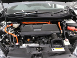 【エンジンルーム】Hondaならではの走り、i-VTECエンジン!街中や坂道での加速や高速道路での力強さが特徴です♪