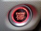 プッシュスタートでエンジン始動。