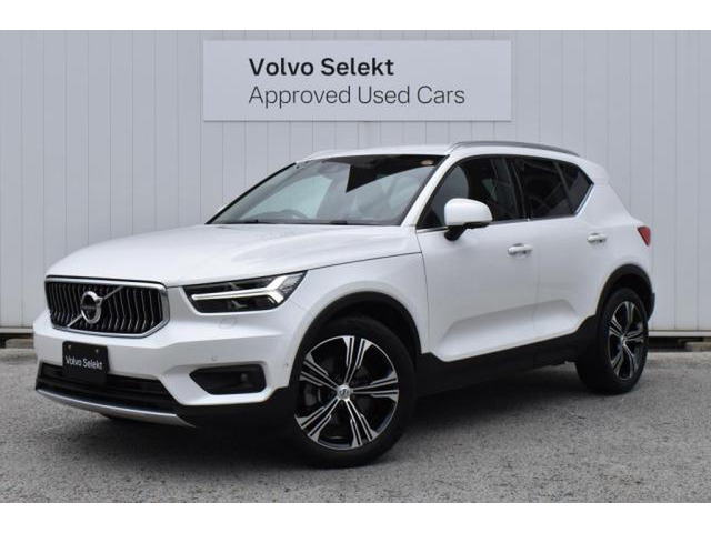 XC40 B4 AWD インスクリプション 4WD 