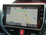 フルセグチューナー付きトヨタ純正SDナビNSZN-Z66Tです。