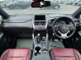 NX 200t Fスポーツ 4WD 4WD 本革シート