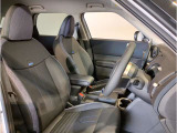 ☆人間工学に基づいて設計されたシートは適度なクッション性が有り、長時間のドライブにおいても疲労感が出ないようになっております☆