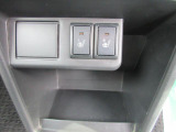 運転席助手席シートヒーターございます。