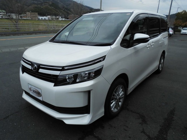 ヴォクシー 2.0 X 