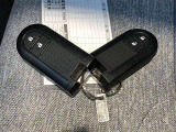 スマートキーも付いてますよ。鍵を忘れないように気を付けましょう。