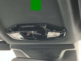 BMW SOS コールは車両の衝突や横転を検知した際やエアバッグが展開するような深刻な事故が発生した際に、車両から自動的にSOS コールを発信するシステムです。