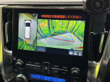 【パノラミックビューモニター】専用のカメラにより、上から見下ろしたような視点で360度クルマの周囲を確認することができます☆死角部分も確認しやすく、狭い場所での切り返しや駐車もスムーズに行えます。