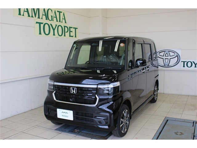 N-BOXカスタム  カスタム 660 4WD