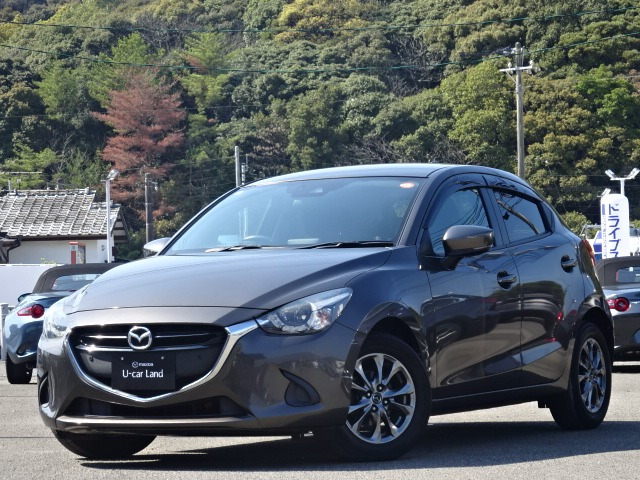 デミオ1.5 15S ミスト マルーン