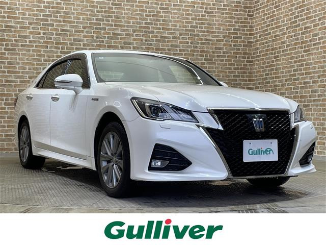 クラウンアスリート ハイブリッド 2.5 G Four 4WD 本革シート