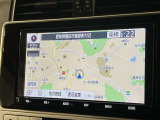 トヨタ純正SDナビ装着車です。トヨタ純正ならではのシンプルでカンタン操作が魅力です! フルセグ/DVDビデオが視聴可能です♪