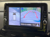 【アラウンドビューモニター】専用のカメラにより、上から見下ろしたような視点で360度クルマの周囲を確認することができます☆縦列駐車や幅寄せ時に活躍してくれます♪